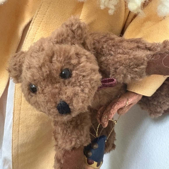 Santa Claus Figurine with Tree and Toys - Picture 6 of 9